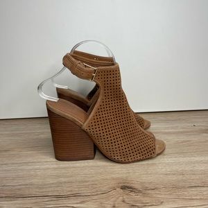 Tory Burch Perforated Open-Toe Booties Sandals Brown Block Heel Size 7